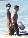 Zac2BEfron2BVacations2BSaint2BTropez2B3chJFszBnDjl.jpg