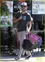 Zac_Efron_em_West_Hollywood23.jpg