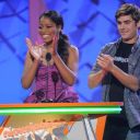 zac-efron-2012-kca-11.jpg