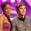 zac-efron-2012-kca-2.jpg