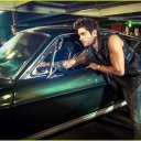 zac-efron-john-john-campaign-04.jpg