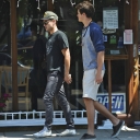 zac-efron-lunch-with-dylan-10.jpg