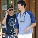 zac-efron-lunch-with-dylan-12.jpg