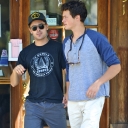 zac-efron-lunch-with-dylan-13.jpg