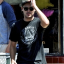 zac-efron-lunch-with-dylan-15.jpg