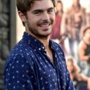 zac-efron-rock-of-ages-los-angeles-premiere-29.jpg