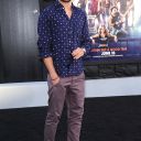 zac-efron-rock-of-ages-los-angeles-premiere-4.jpg