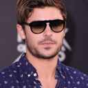 zac-efron-rock-of-ages-los-angeles-premiere-6.jpg